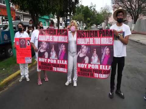 Bloquean calzada la huerta exigiendo justicia en el caso del feminicidio de Guadalupe del Toro