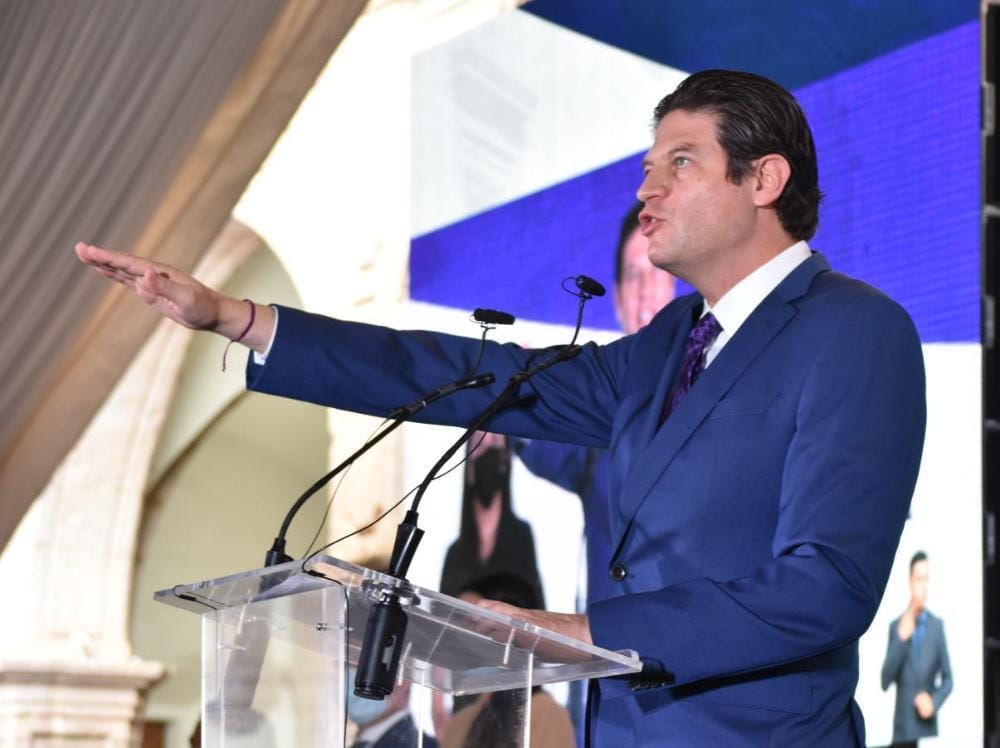 El presidente municipal tomó posesión del gobierno municipal 2021-2024.