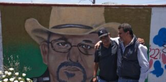 Galería, develan mural en honor a Hipólito Mora