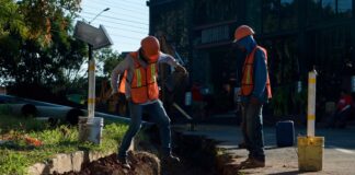 Retiran material y tubos del gasoducto de la empresa Gas Natural Noreste