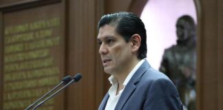Presenta Ernesto Núñez iniciativa para penalizar cohabitación forzada