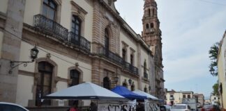 Miembros del STASPE toman oficinas de rentas