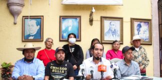 Integrantes del Consejo Supremo Indígena de Michoacán (CSIM) denunciaron la intromisión del presidente municipal de Erongarícuaro, Juan Calderón Castillejo, y de José Luis Téllez Marín, edil de Ciudad Hidalgo quienes a las comunidades de Jarácuaro y San Matías el Grande