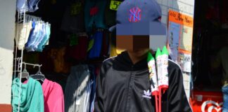 Venta de pirotecnia en el Mercado Independencia
