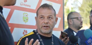 HERNÁNDEZ PAT, INCONFORME CON EL DEBUT DE SUS CANARIOS