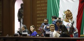 Adultos mayores y mujeres embarazadas, con preferencia en servicios de salud: 75 Legislatura