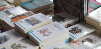 Morelia, Michoacán – El Foro 1 de la Fiesta del Libro y la Rosa 2024, bajo el lema “Rayuelas por la paz”, fue inaugurado en la Calzada Fray Antonio de San Miguel.