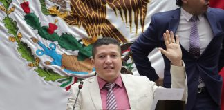 Celebra Vicente Gómez la modificación constitucional para facilitar el acceso a la vivienda.