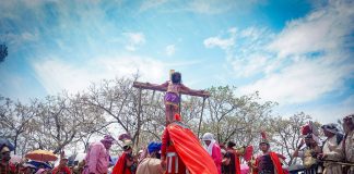 Fervor y emoción en el Viacrucis de Tarímbaro.