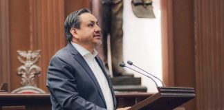 Agravar penas contra el maltrato animal propone Víctor Manríquez González