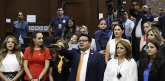 Toño Carreño rinde protesta como diputado de la LXXVI Legislatura