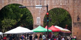 Sindicatos exigen diálogo directo con el gobernador