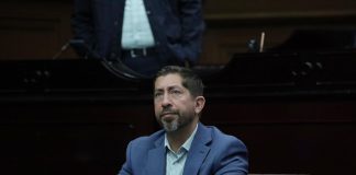 Para garantizar la salud infantil, propone Abraham Espinoza enfermerías obligatorias en escuelas de Michoacán