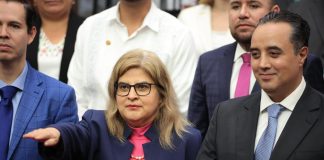 Azucena Marín Correa toma protesta como Magistrada del TAAM