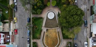 “El Huarache”: De fuente emblemática a extensión de estacionamiento