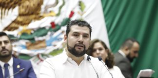 Octavio Ocampo celebra aprobación de dictamen que amplía atribuciones en favor de periodistas