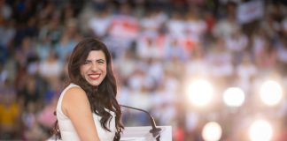 Agradece Giulianna Bugarini el arropamiento de los sectores más importantes en su Primer Informe Legislativo