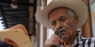 Don Reyes, Rancheras al aire libre