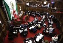 Congreso del Estado avala reformas para suspender licencia a operadores de transporte público involucrados en riñas por incidente vial