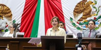 propuesta de Brissa Arroyo se inscribirá en el Palacio Legislativo con letras doradas el nombre de Amalia Solórzano Bravo