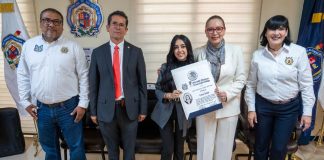 Toma de decisiones debe incidir de manera positiva en el entorno, señala Yarabí Ávila a recién titulados