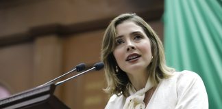 Plantea Brissa Arroyo proteger caballos bailadores y considerar esta actividad patrimonio cultural