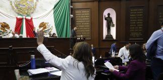 tención tanatológica a menores que atraviesen procesos de duelo: 76 Legislatura