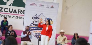 Asiste Adriana Campos al Encuentro Regional de Ciencia y Robótica en Pátzcuaro