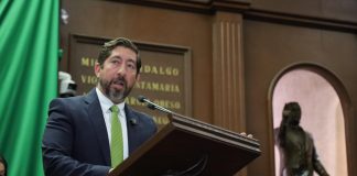 Propone Abraham Espinoza Villa licencia de conducir digital y gratuita en Michoacán