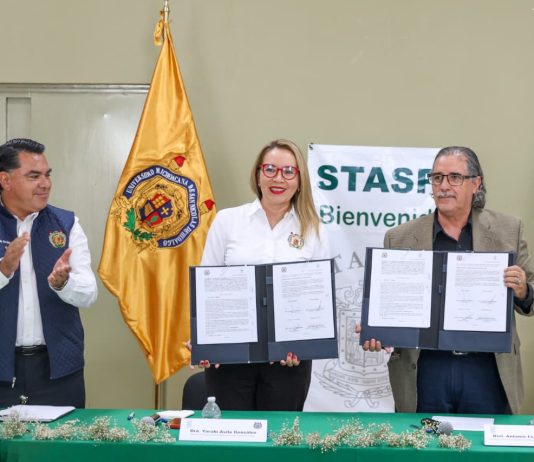HISTÓRICA ALIANZA ENTRE UMSNH Y STASPE; YARABÍ ÁVILA Y ANTONIO FERREYRA SIGNAN CONVENIO DE COLABORACIÓN
