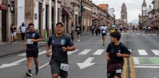 Celebran el Día del Padre a paso de carrera