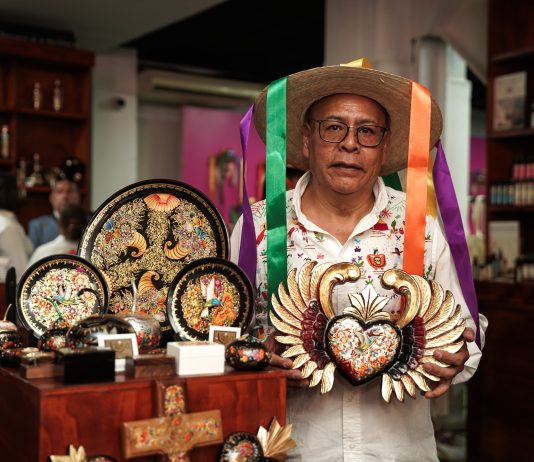 Pátzcuaro quiere llegar al Mundial con arte hecho a mano en Laca Perfilada