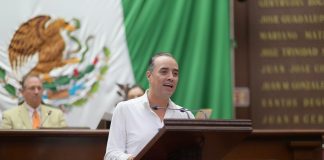Impulsa Juan Pablo Celis reforma para que ningún funcionario gane más que la Presidenta de la República