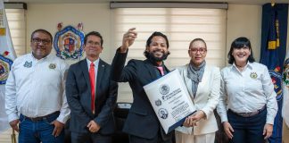 ROTUNDO ÉXITO, PROGRAMA DE DISMINUCIÓN DE COSTO DE TITULACIÓN DE LA UMSNH; MÁS DE 3,600 NICOLAITAS BENEFICIADOS