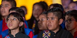 San Diego se llenó de voces para recordar a Miguel Bernal Jiménez